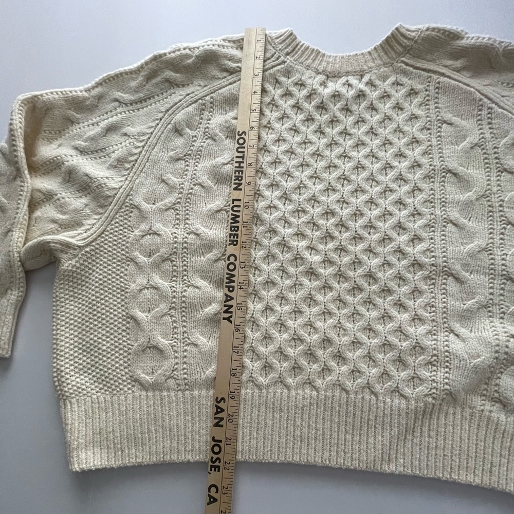Universal Thread XL Ivory Rory boxy oversized cable Knit Sweater - Picture 6 of 8